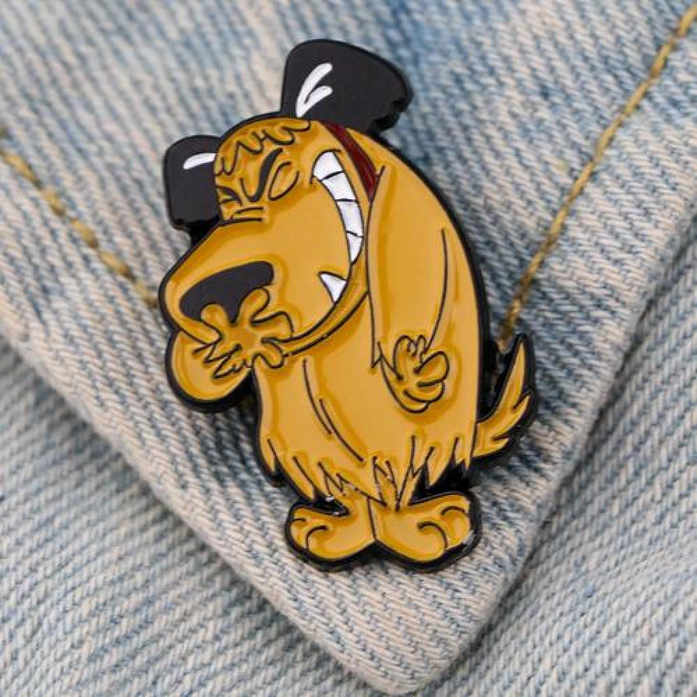 Broche pin divertido Perro Patán autos locos vintage