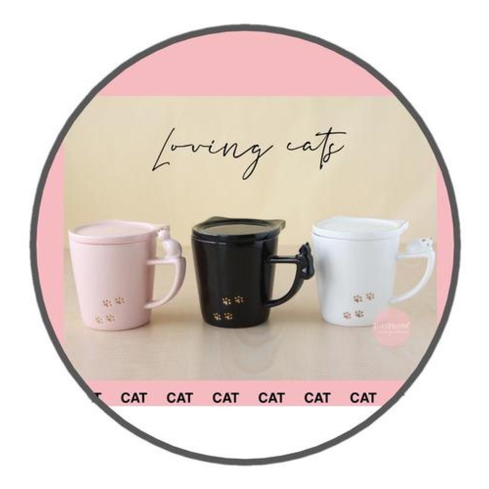 Tazon Gatito cut Loving cats gato en la oreja