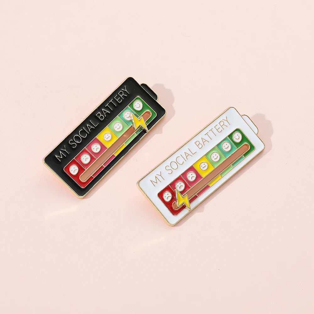 Broche pin divertido My Social Battery bateria social