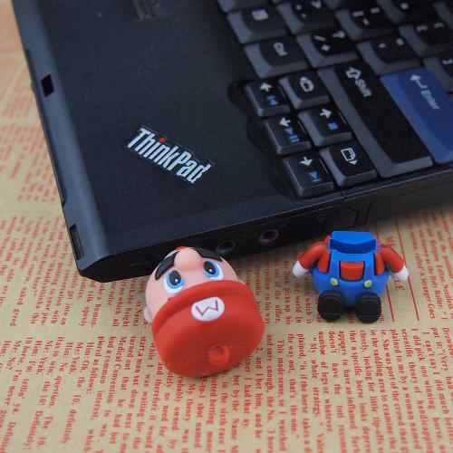 Pendrive 16 Gb Super Mario Bros (estoykuku)