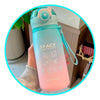 Botella de agua deportiva kawaii space