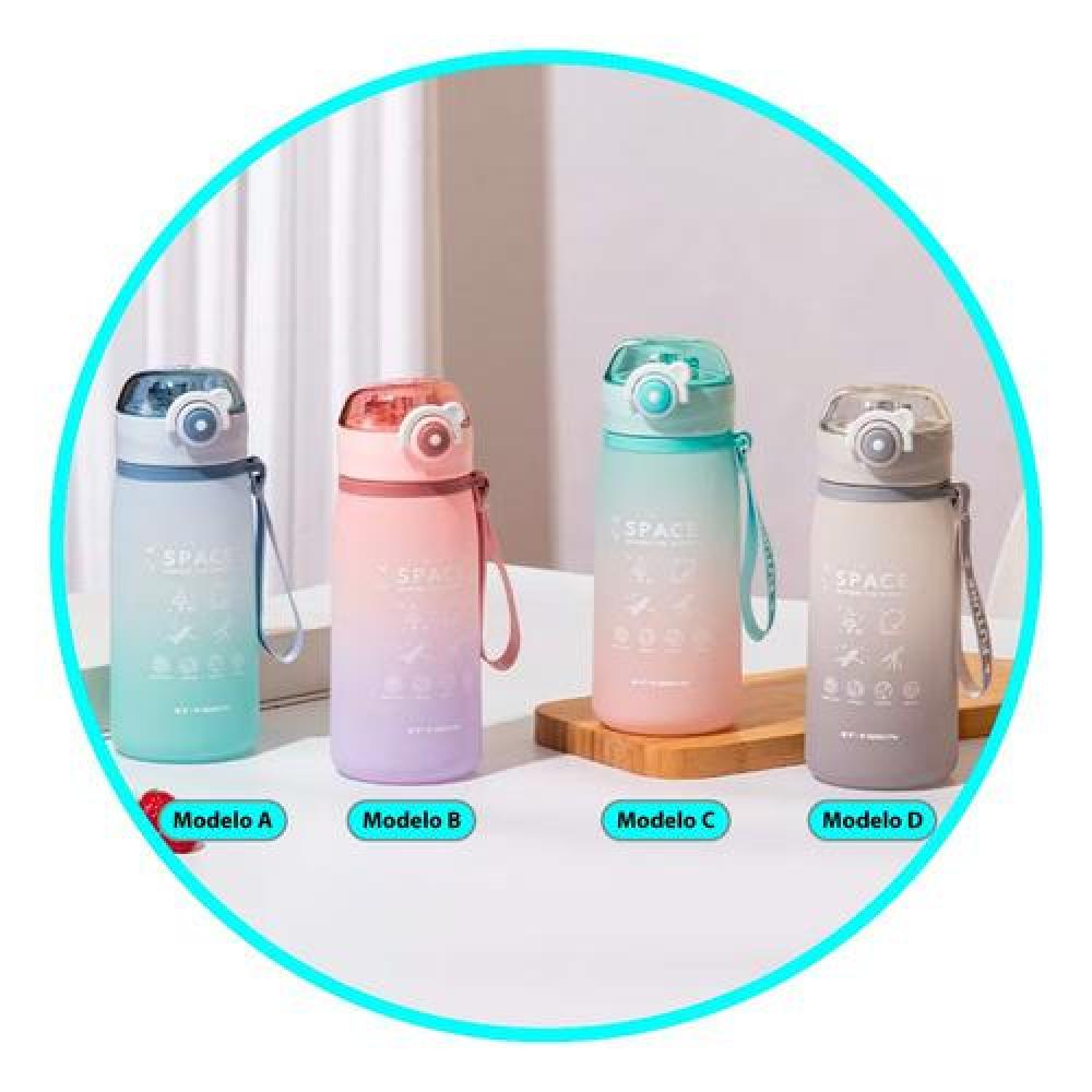 Botella de agua deportiva kawaii space