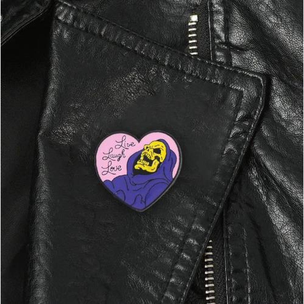 Pin Broche divertido Skeletor corazón 