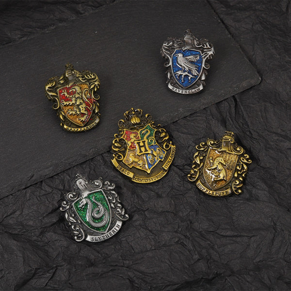 Set 5 Pines broches en caja Harry Potter
