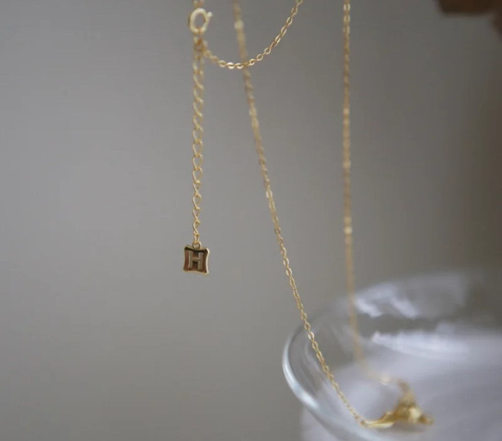 Collar Hogwarts Snitch dorada brillante Harry Potter