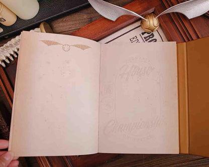 Libreta agenda  planner Delux Harry Potter Broche Snitch