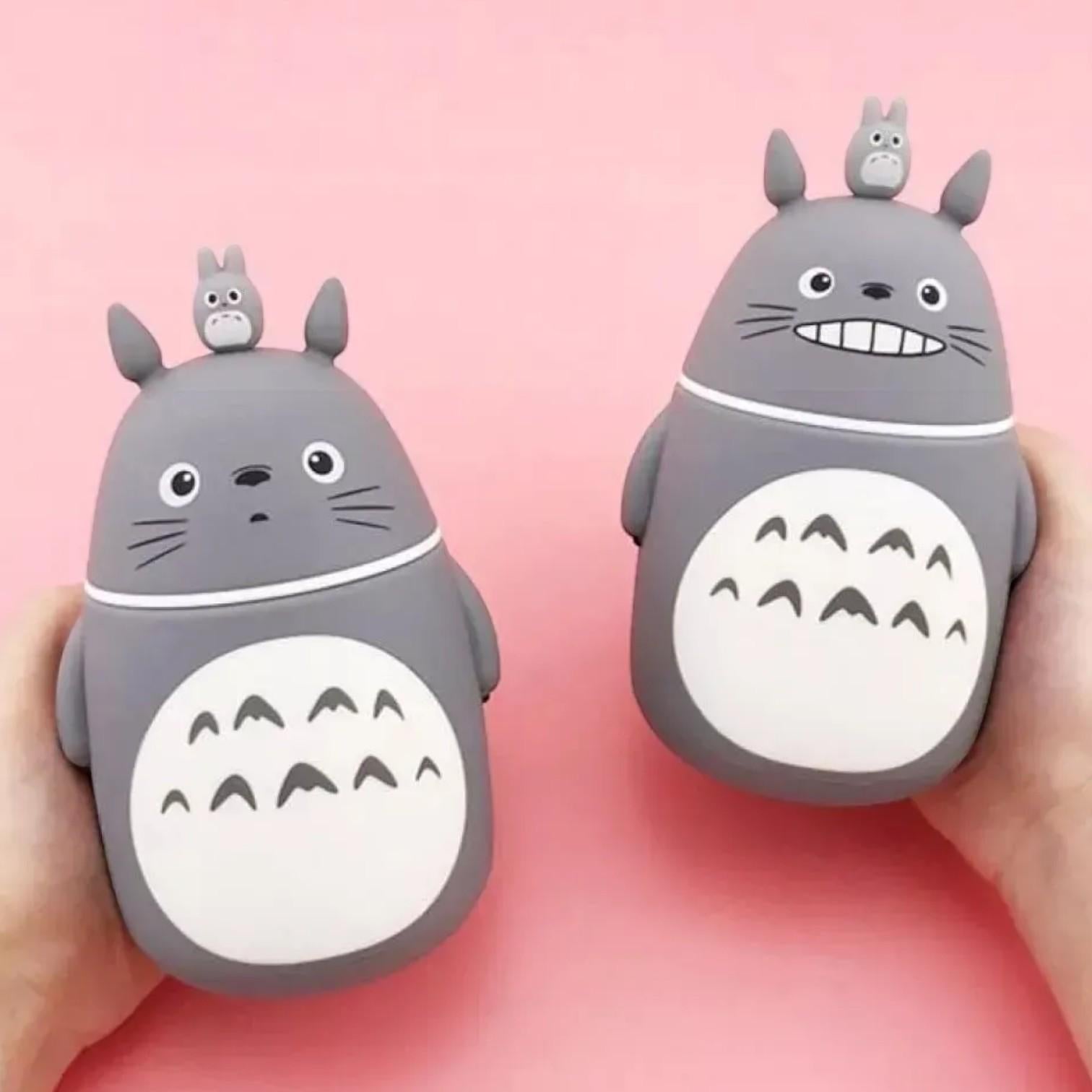 Termo vidrioen forma de Totoro  