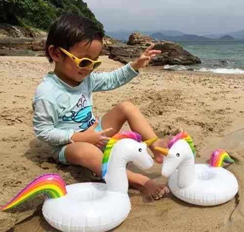 Set 12 Mini Flotadors  Porta Vasos Unicornio Pool Party